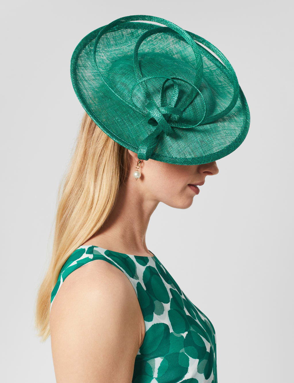 Bow Fascinator image 2