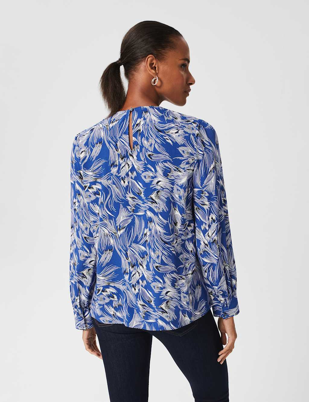 Leaf Print Round Neck Blouse image 3