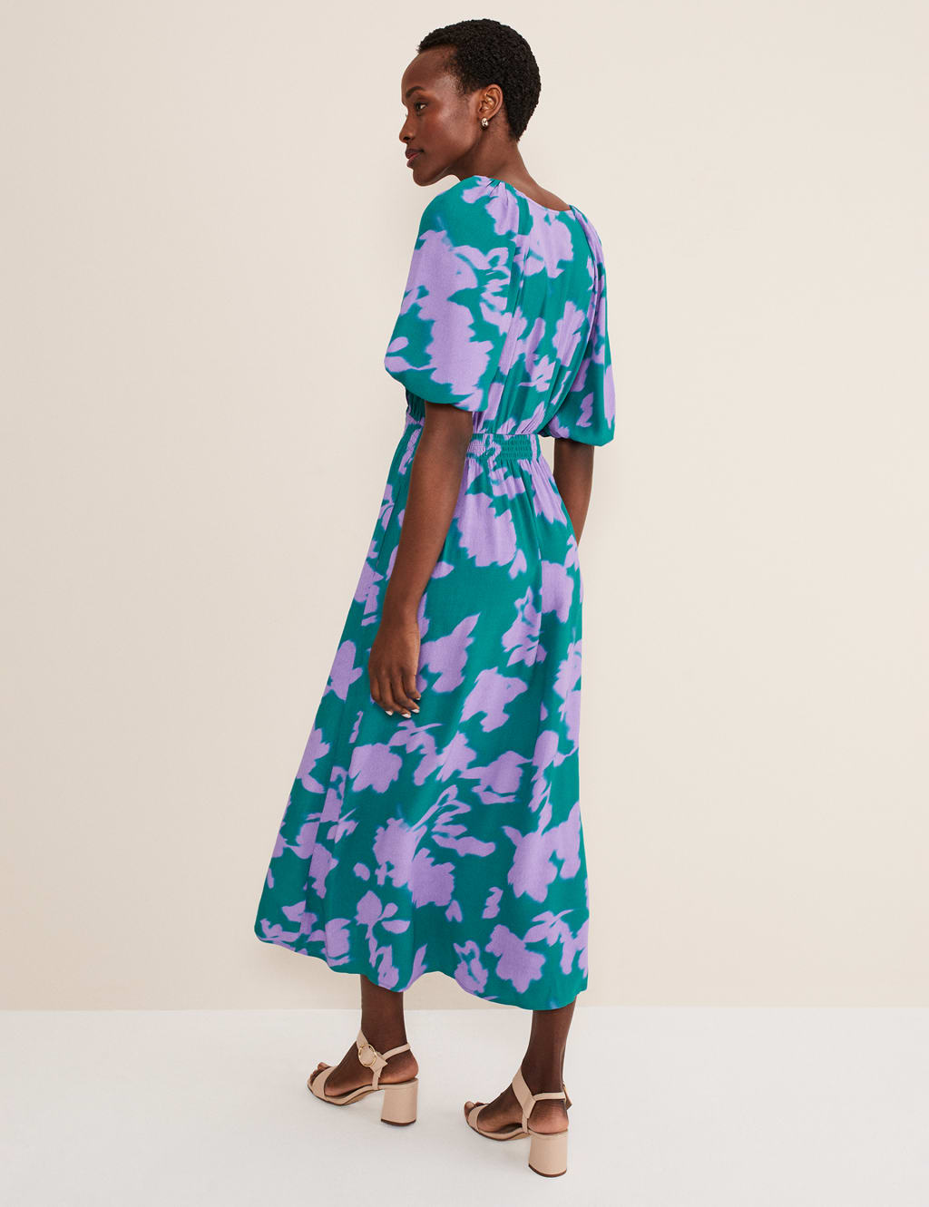 Printed V-Neck Midaxi Tea Dress image 6