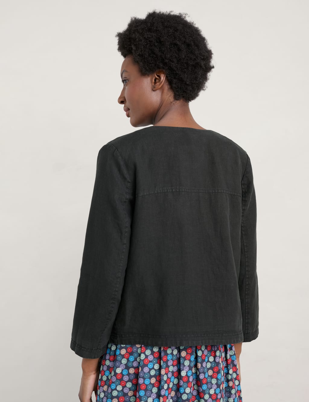 Pure Linen Collarless Short Jacket image 3