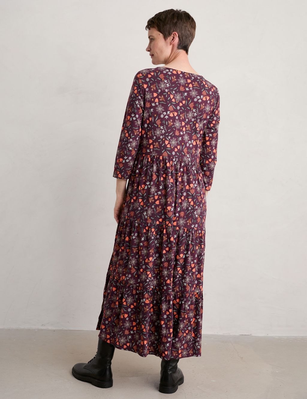 Jersey Floral Midaxi Tiered Waisted Dress image 4