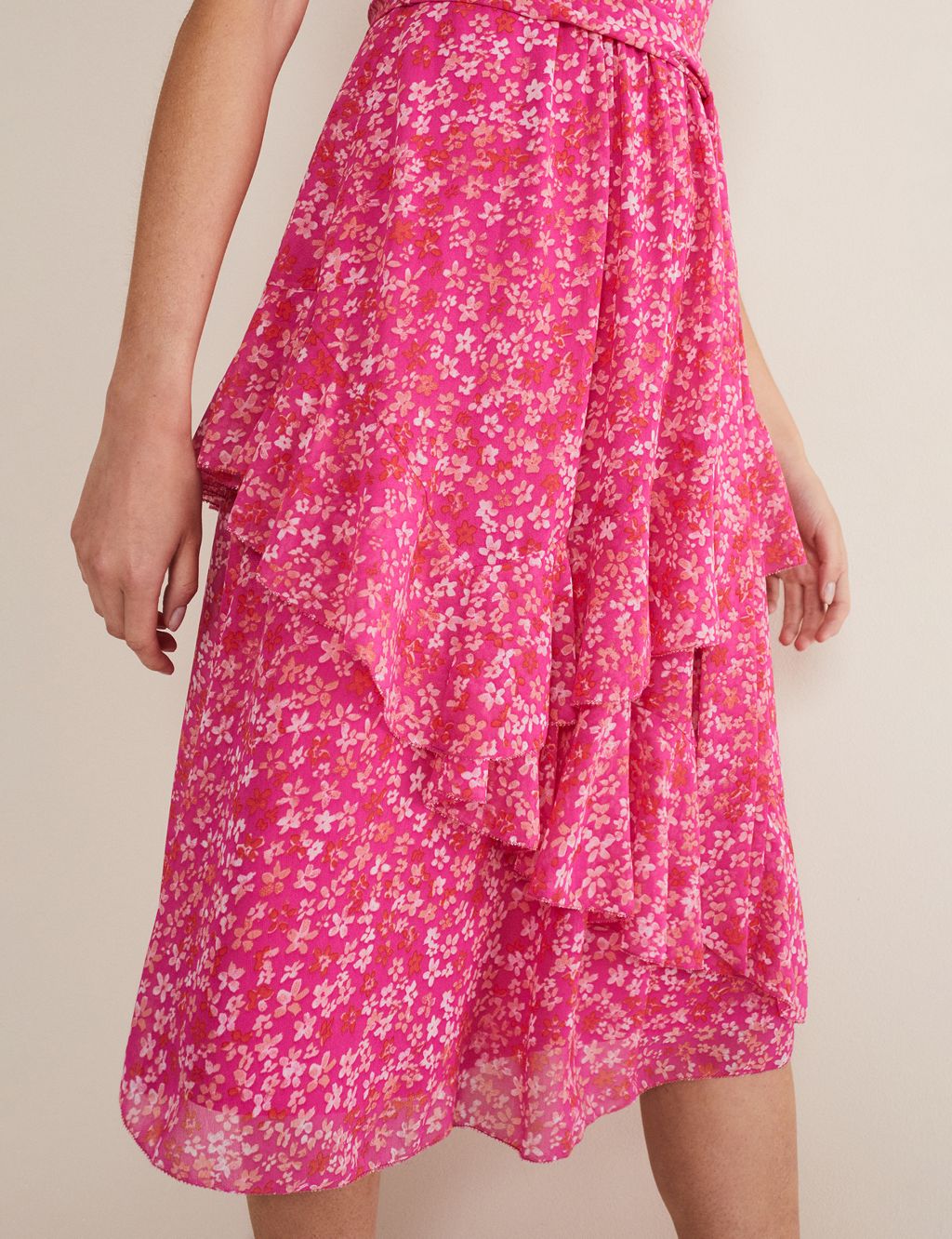 Floral V-Neck Ruffle Knee Length Tea Dress image 5