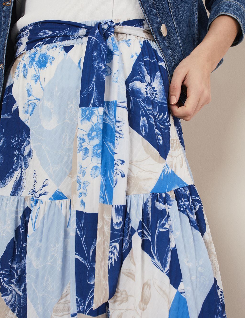 Printed Belted Maxi Tiered Skirt image 5