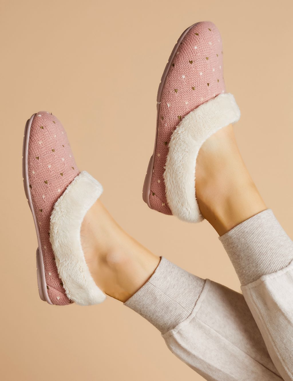 Polka Dot Faux Fur Lined Slippers