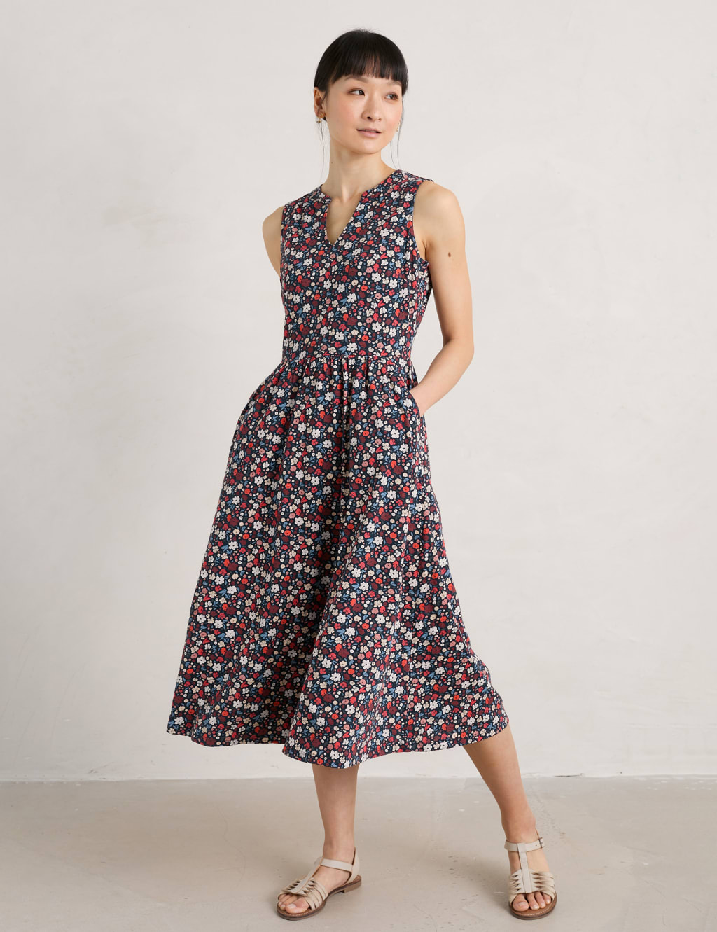 Jersey Floral V-Neck Midi Waisted Dress image 2