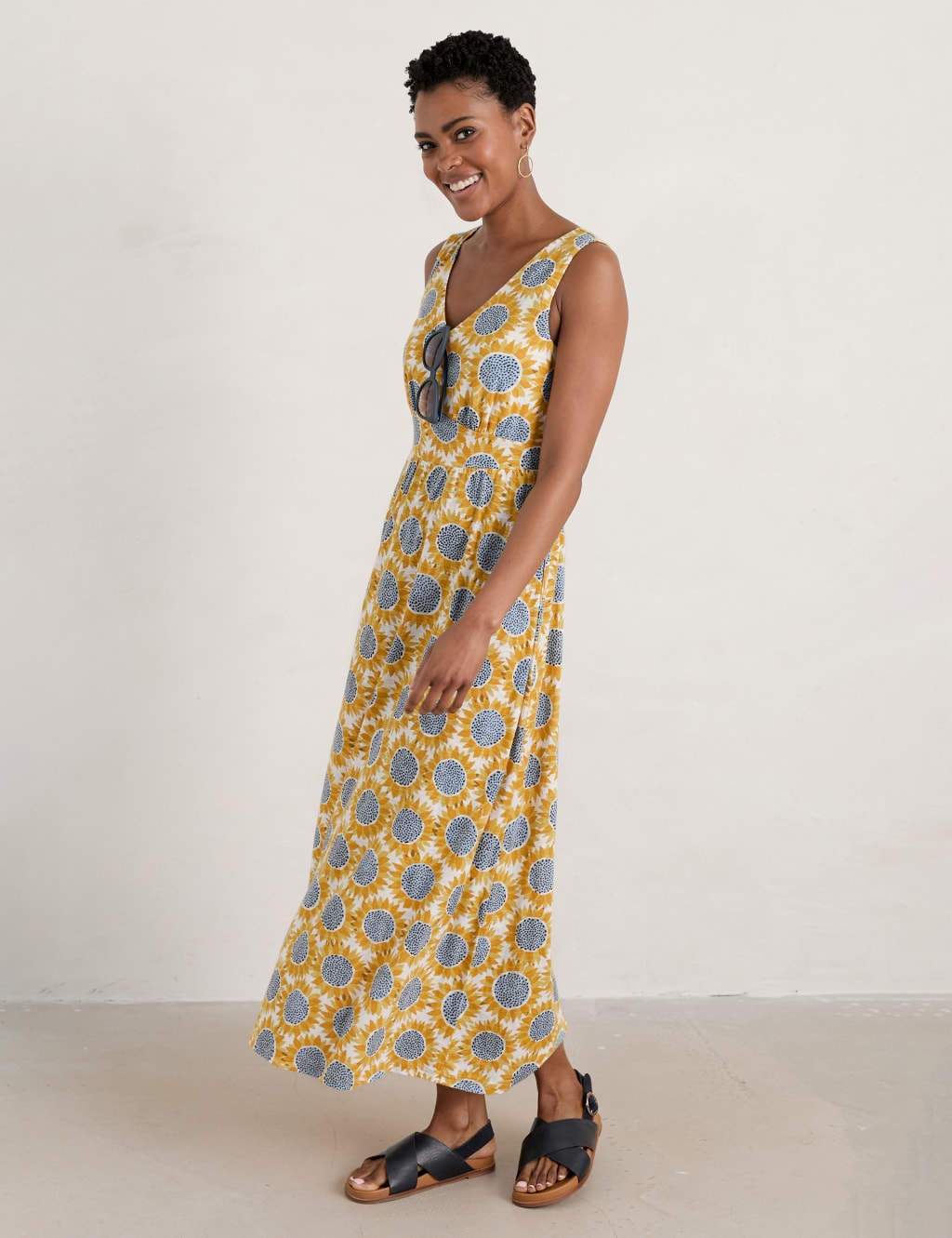 Organic Cotton Floral V-Neck Maxi Dress image 3