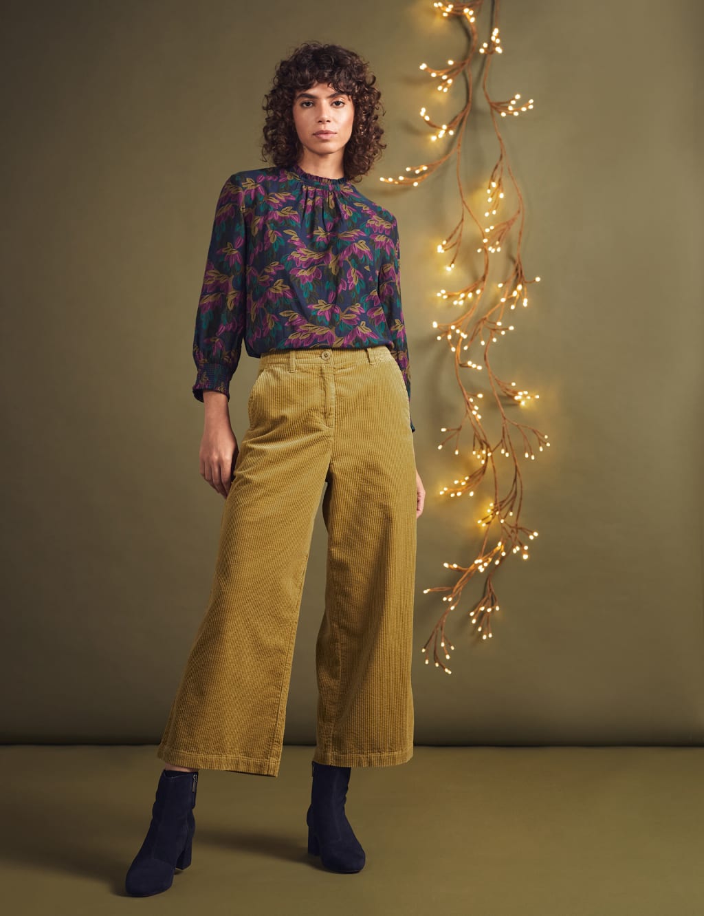 Cotton Blend Leaf Print Blouse image 3
