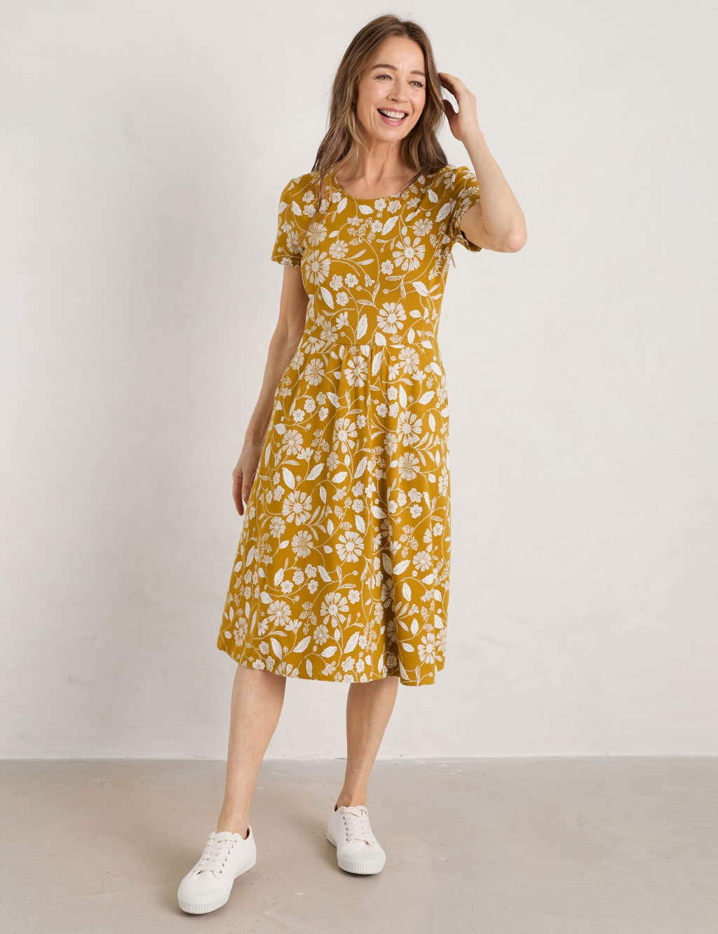 Jersey Floral Round Neck Skater Dress image 5