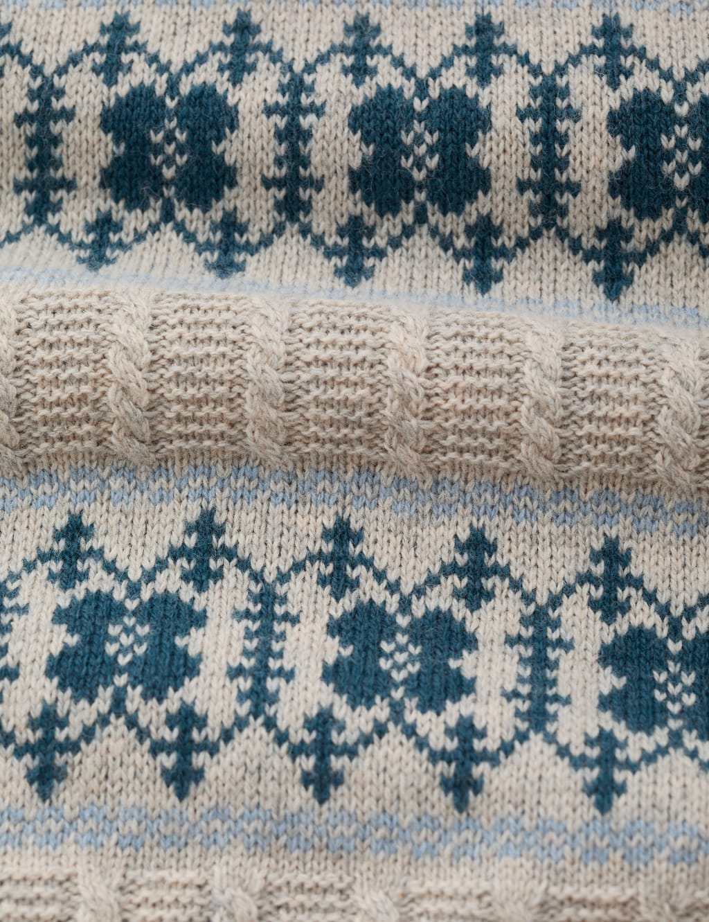 Organic Cotton Blend Patterned Knitted Vest image 3
