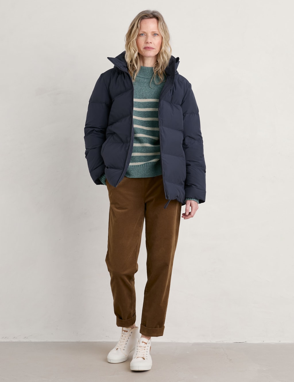 Padded Hooded Puffer Jacket image 6