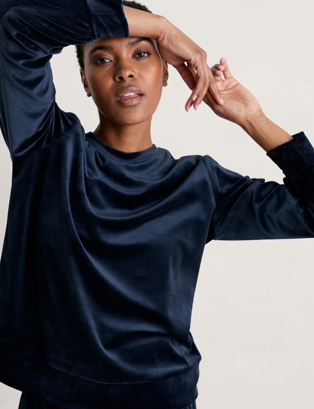 Navy sweat shirt shop