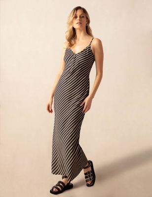Ro&Zo Womens Striped V-Neck Strappy Midaxi Slip Dress - 16 - Stone, Stone