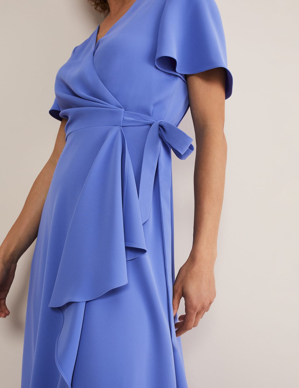 V-Neck Angel Sleeve Knee Length Wrap Dress image 3
