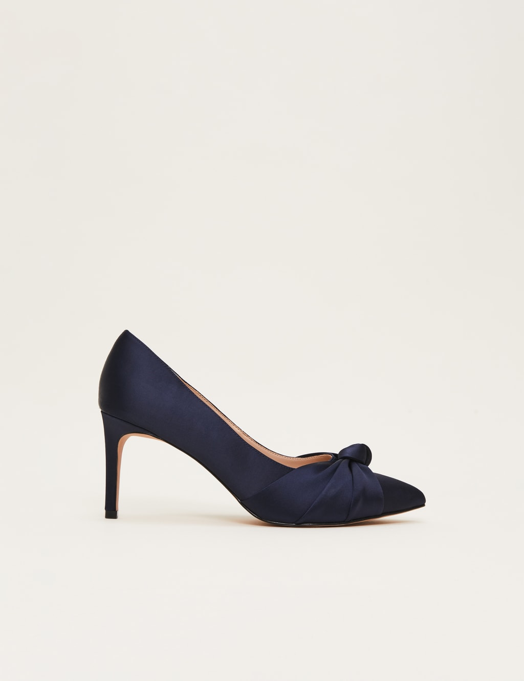 Navy shoes for 2025 wedding guest