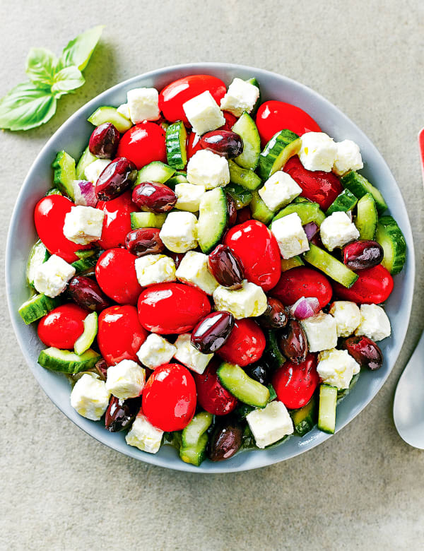 Greek Salad Serves 6 8 M S