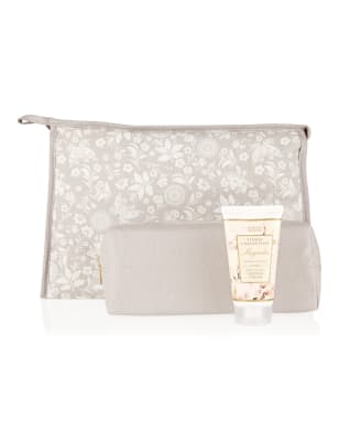 Magnolia best sale weekender bag