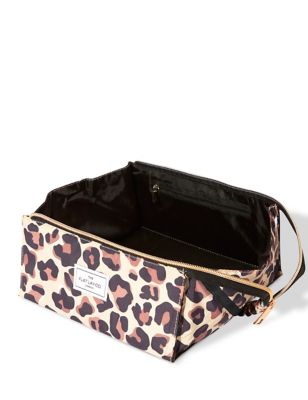Makeup Box Bag In Leopard Print, The Flat Lay Co.