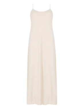 Maxi-Length Slip with Cool Comfort™ Technology Image 2 of 3