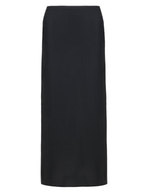 Maxi Slip with Cool Comfort™ Technology Image 2 of 4