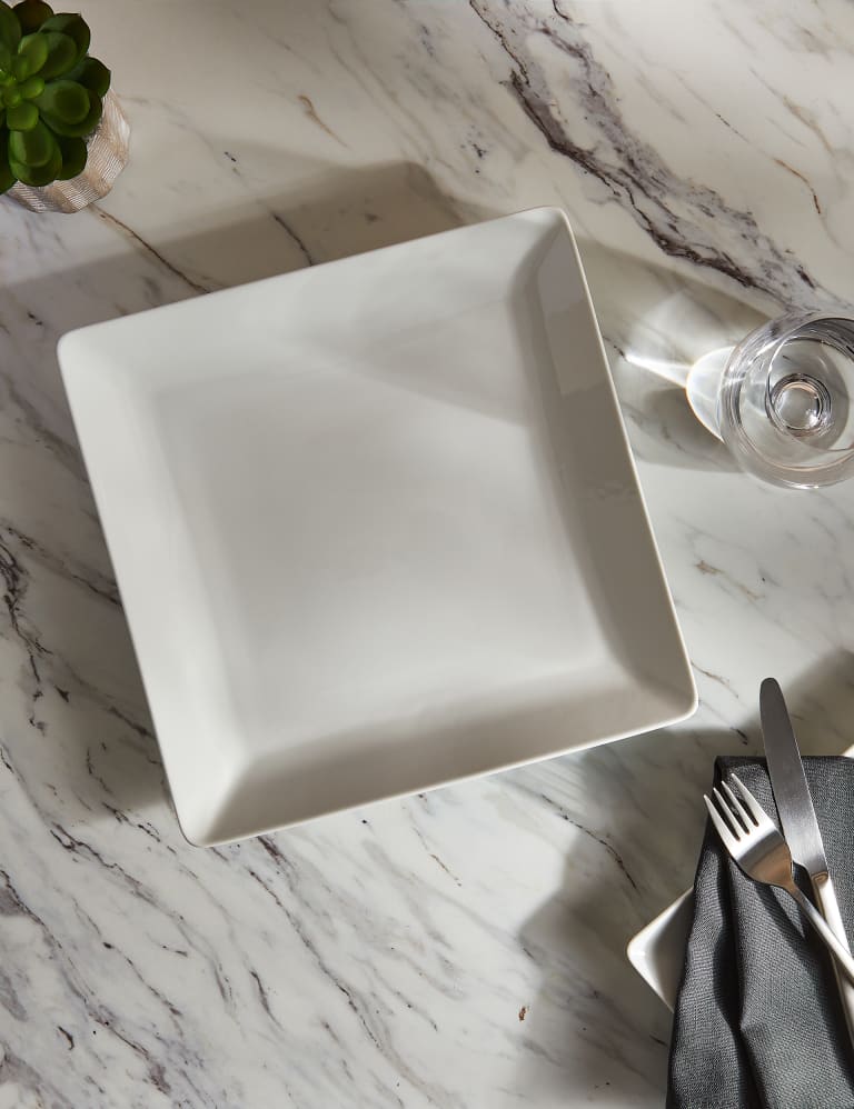 Square deals dinner plates