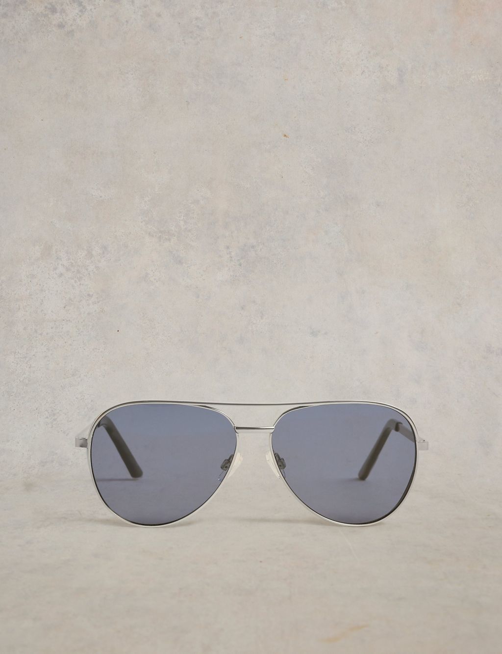 Metal Aviator Sunglasses 3 of 4