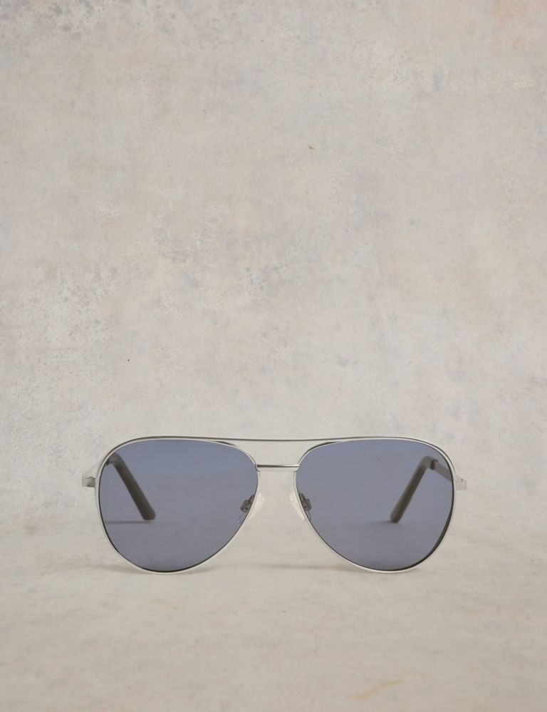 Metal Aviator Sunglasses 1 of 4