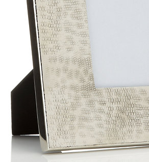 Metal Hammered Photo Frame 13 x 18cm (5 x 7'') Image 2 of 3