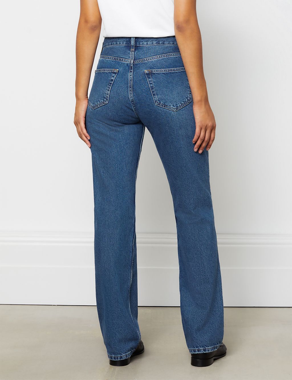 Mid Rise Straight Leg Jeans 2 of 4