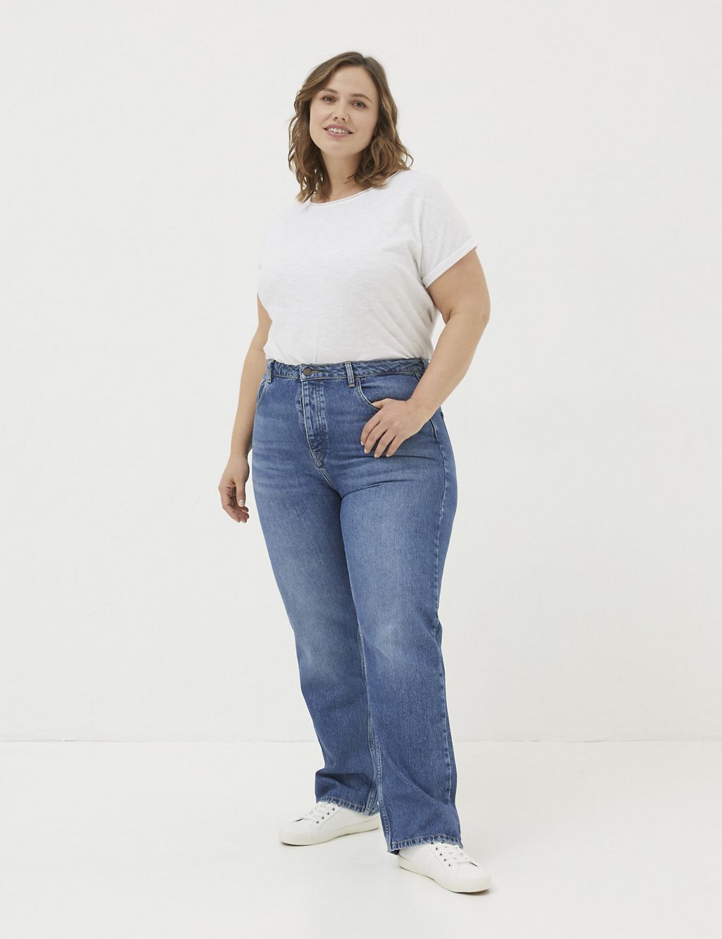 Mid Rise Straight Leg Jeans 4 of 4