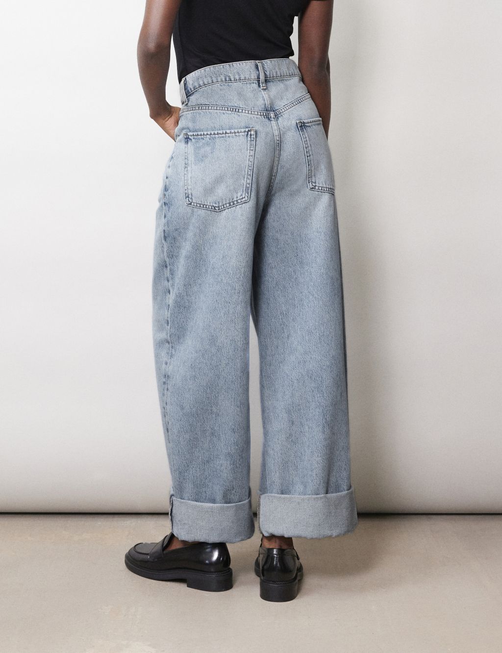 Mid Rise Wide Leg Turn Up Jeans | Albaray | M&S