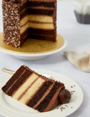 Milk Dark & White Chocolate Layers Cake (Serves 12) Image 2 of 6