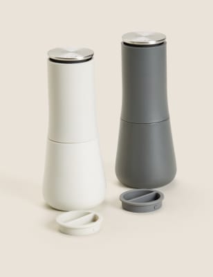 https://asset1.cxnmarksandspencer.com/is/image/mands/Milltop-Salt-and-Pepper-Mill-Set-3/PL_05_T34_1134S_T0_X_EC_2?$PDP_IMAGEGRID_1_LG$