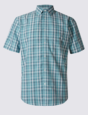 Model Blend Easy Care Shirt with Pocket Image 2 of 3