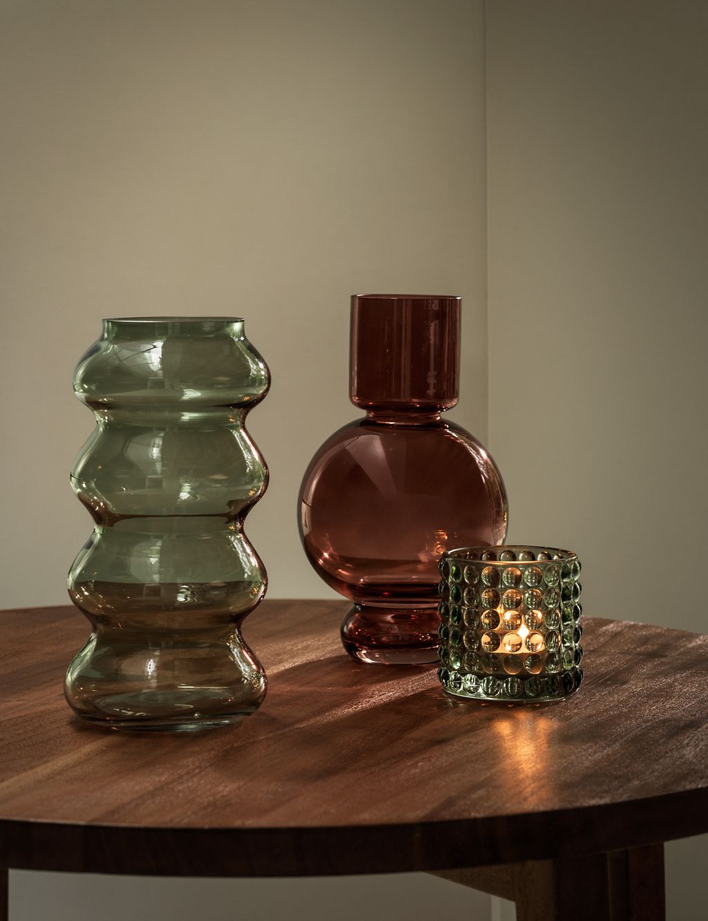 Modern Glass Cylinder Vase 5 of 5