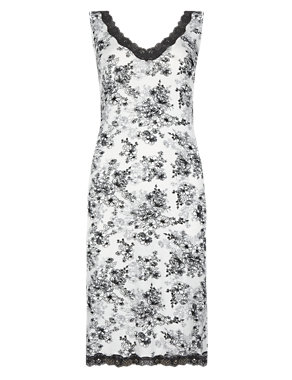 Monochrome Floral Chemise Image 2 of 4