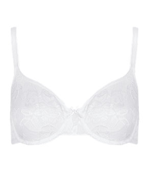 Moulded All-Over Lace Non-Padded Balcony B-DD Bra Image 2 of 3