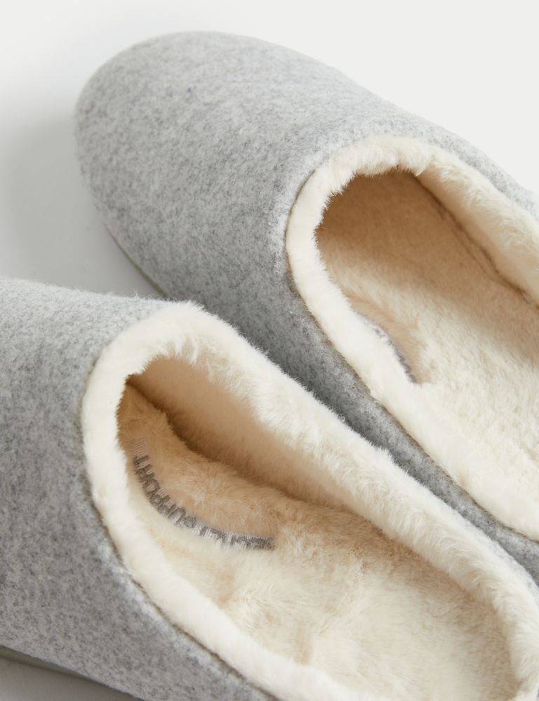 Mule Slippers with Secret Support 3 of 3