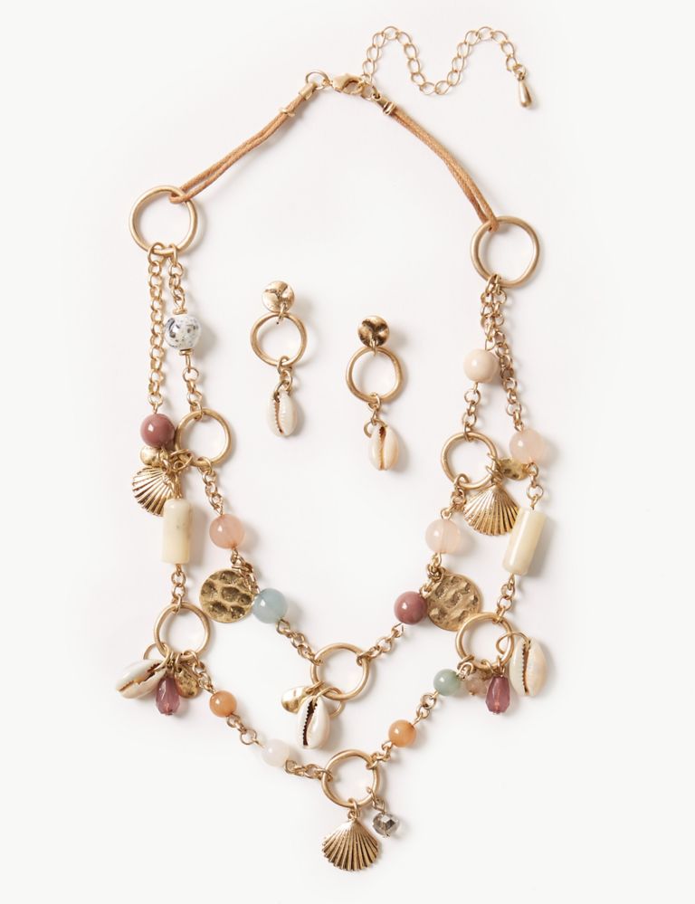 Necklace & Earrings Set 1 of 1