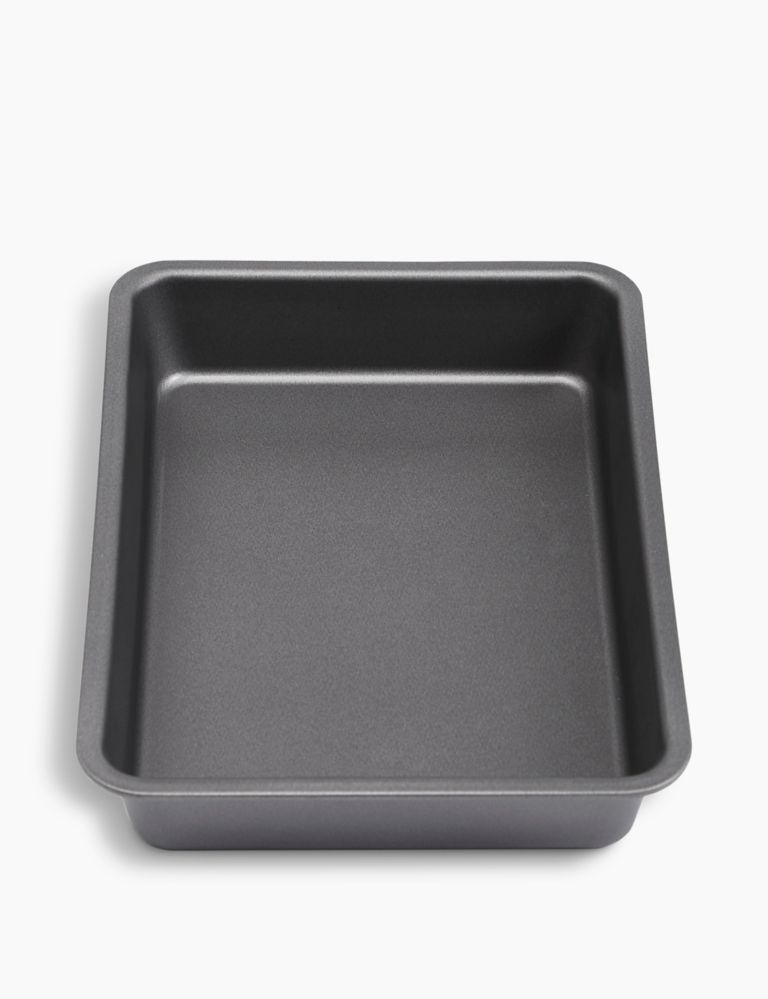 Non-Stick Deep Oven Tray 1 of 2