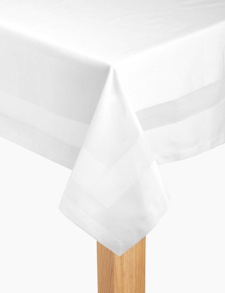 Nova Cotton Rectangular Tablecloth 1 of 1