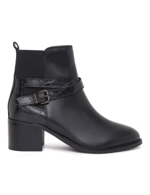 Plain hotsell black booties