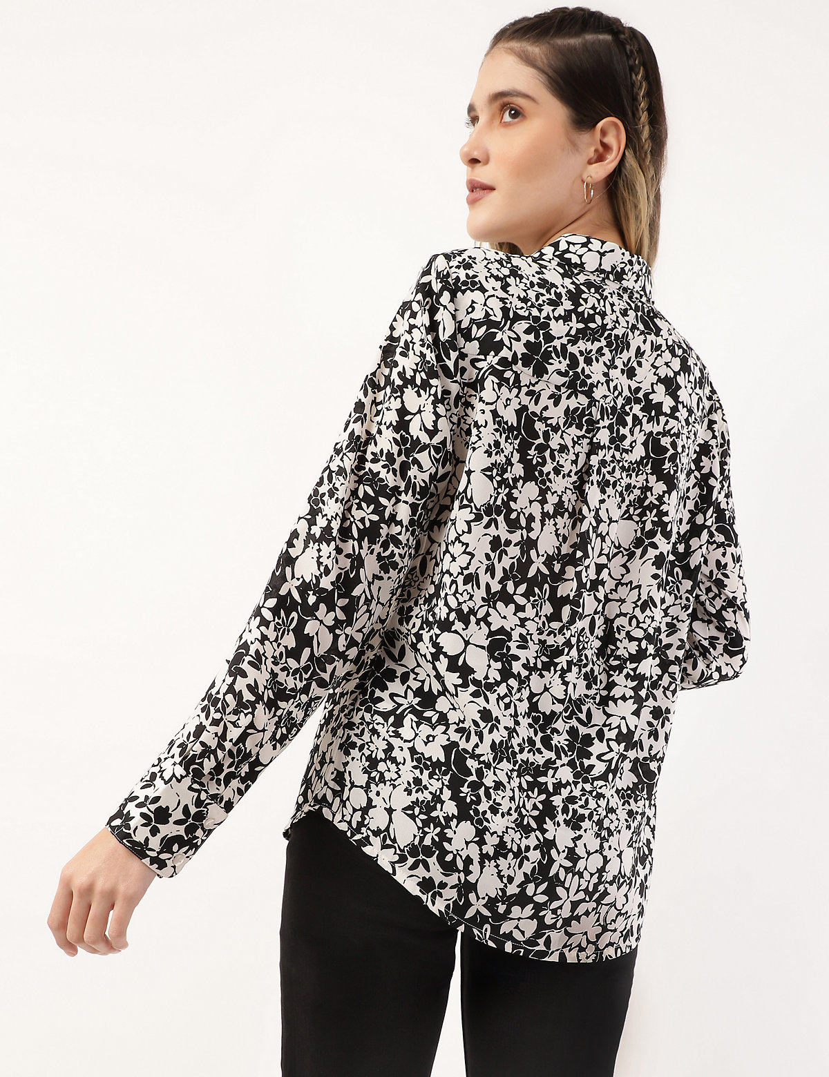 Pure Poly Floral Spread Collar Blouse
