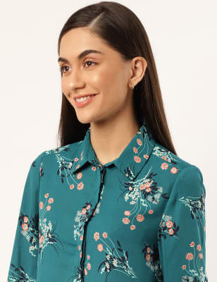 Floral Print Spread Collar Blouse