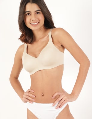 15.03% OFF on Marks & Spencer Women Minimizer Bra Underwired Flexifit