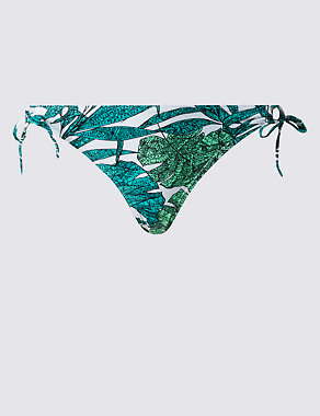 Oaxaca Loop Detail Hipster Bikini Bottoms Image 2 of 4