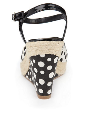 Open Toe Spot Print Wedge Sandals Image 2 of 3