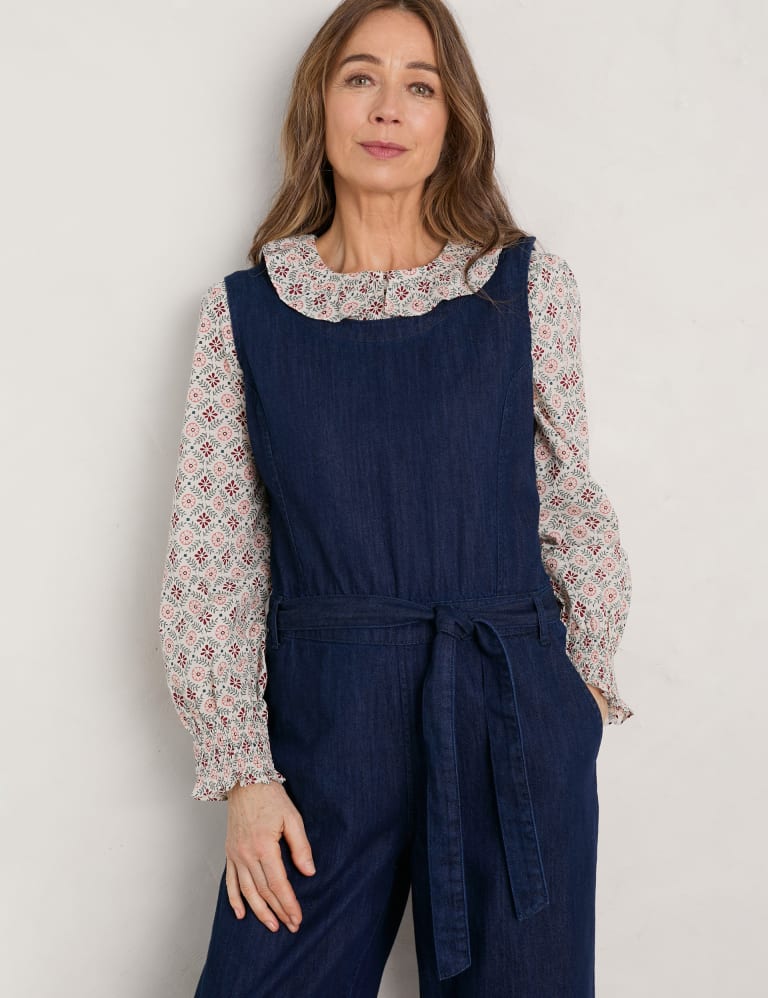 Casual cropped jumpsuit on sale