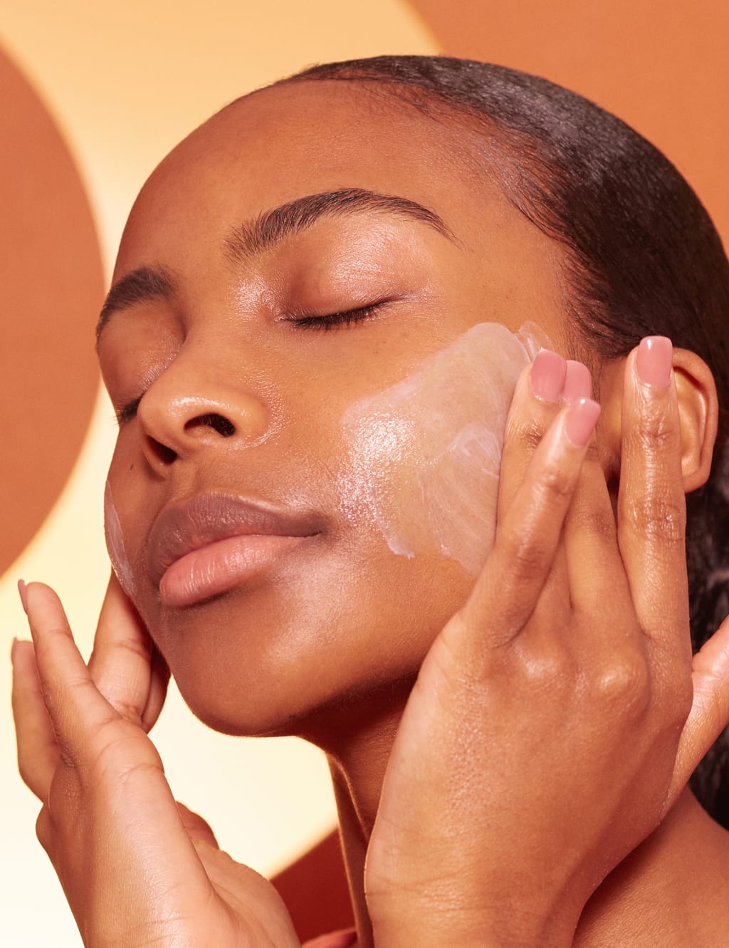 Overnight Glow Dark Spot Sleeping Cream 50ml 6 of 11