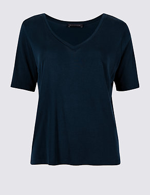 PETITE Modal Rich Short Sleeve T-Shirt Image 2 of 4