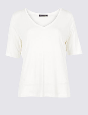 PETITE Modal Rich Short Sleeve T-Shirt Image 2 of 4